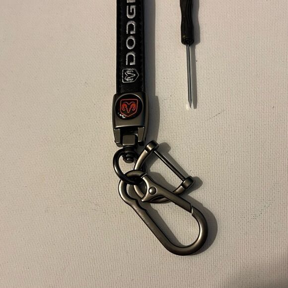 Dodge Logo Key Fob Keychain in Black Leather NWT - Picture 3 of 4